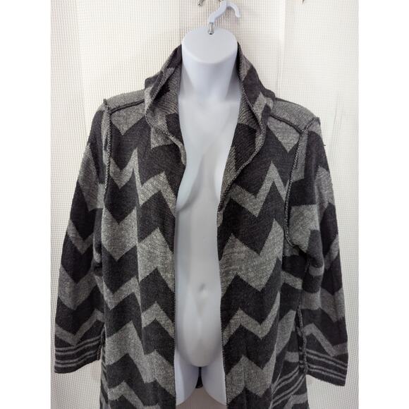 TORRID! BLACK & MARLED GRAY ZIG-ZAG, OUTSIDE SEAM, DUSTER HOODIE SWEATER! SZ 3X - Picture 3 of 9